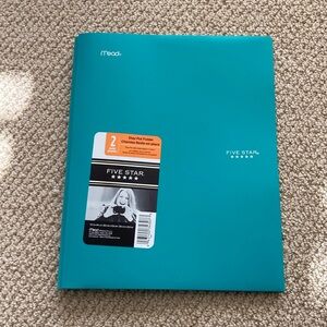 NEW Mead Five Star 2 Pocket Premium Stay Put Folder Teal with Dividers Plastic